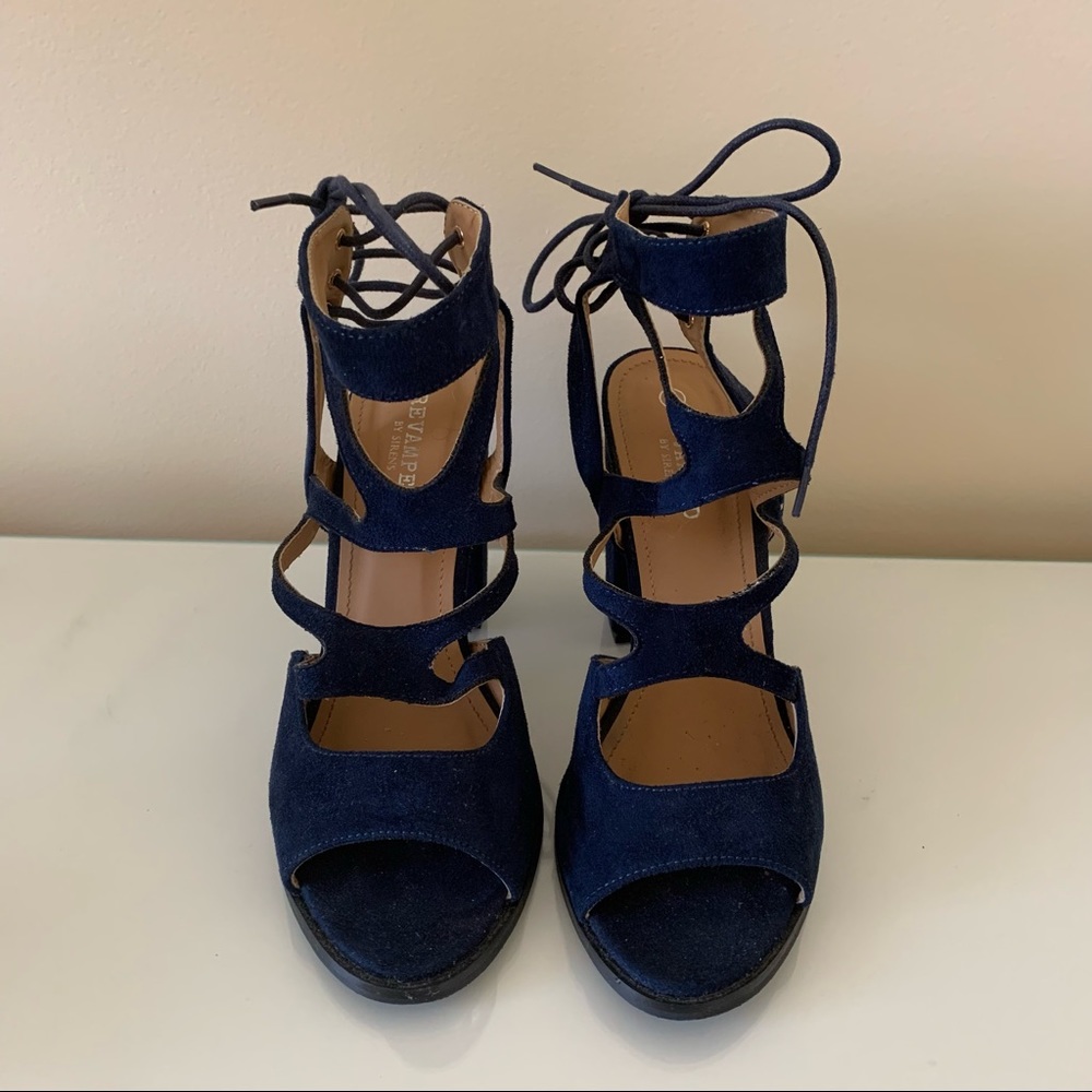 BLUE SUEDE CROSSOVER STRAP CHUCKY HEEL SANDALS SIZE 9